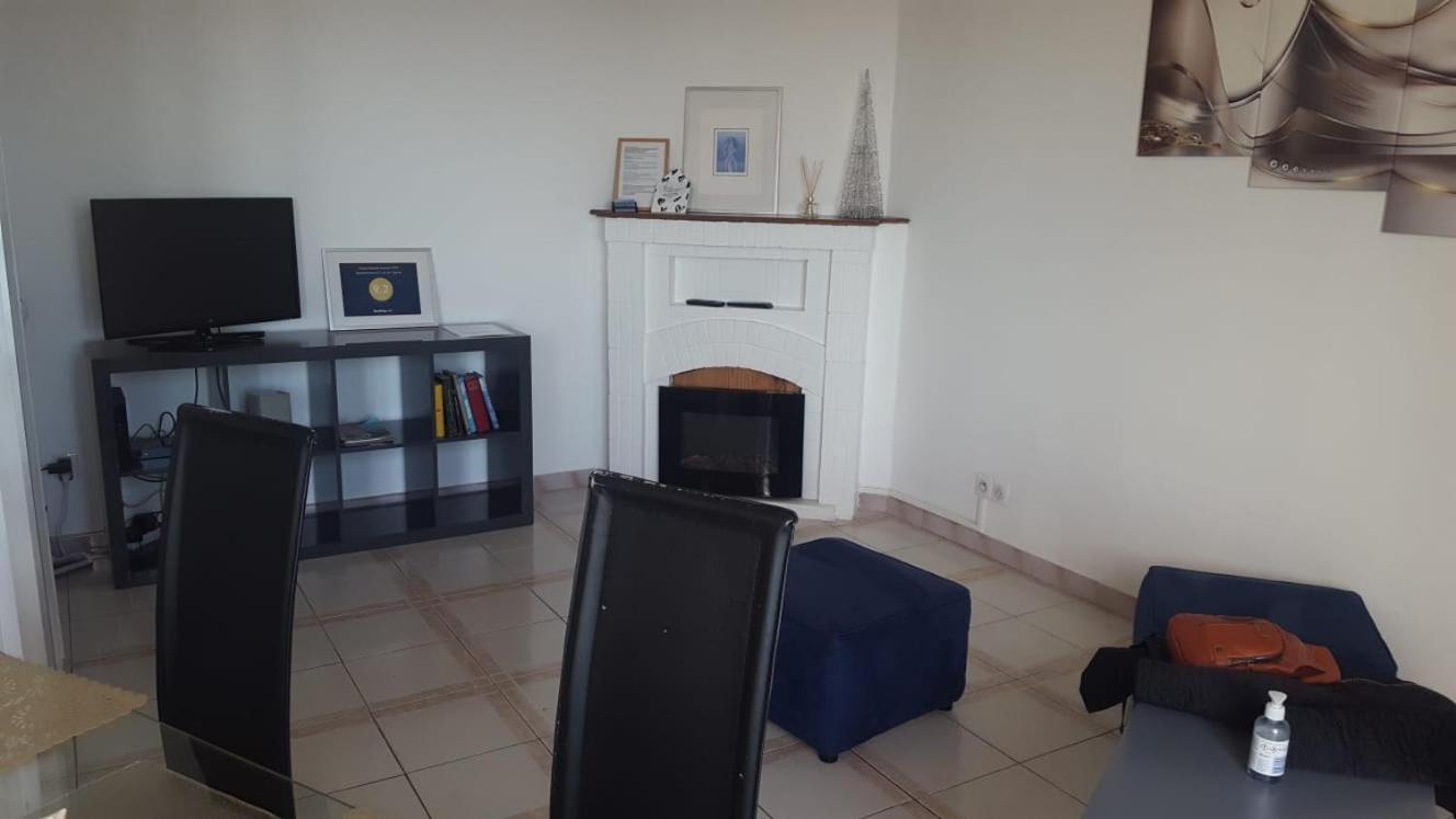 Appartements Au Cros De Cagnes Номер фото