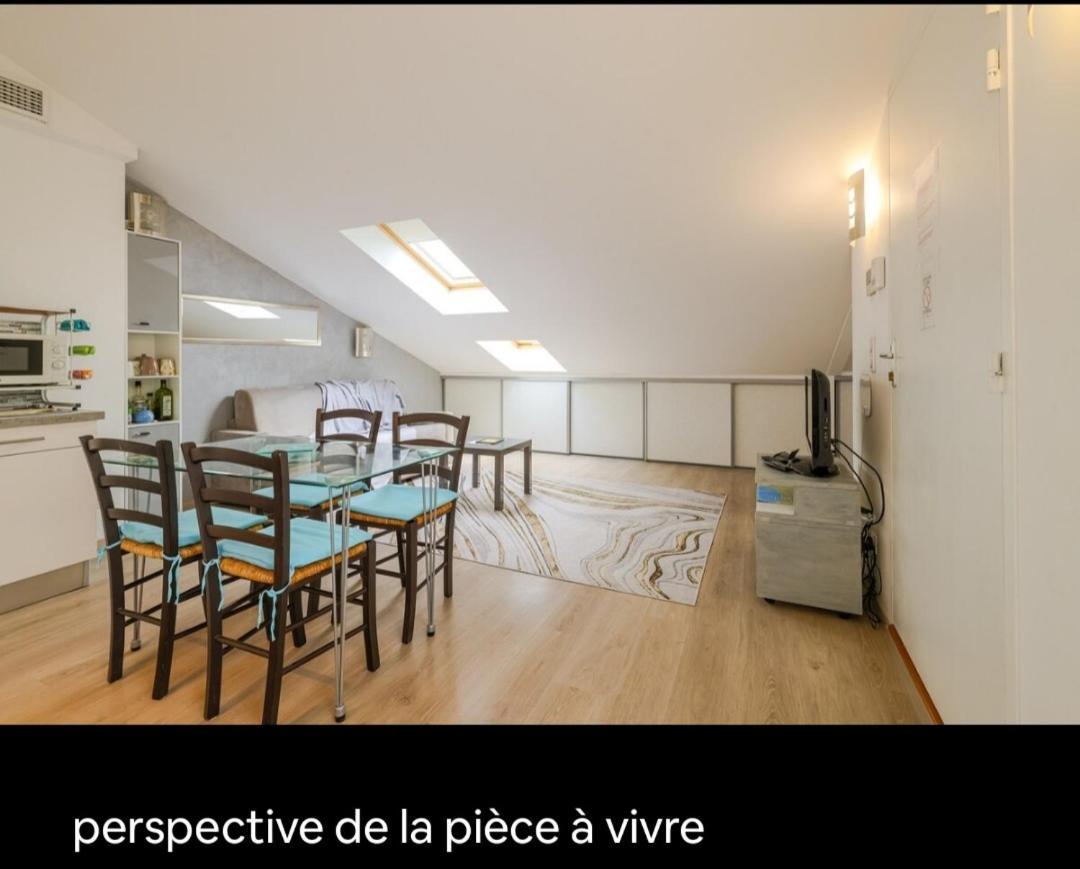 Appartements Au Cros De Cagnes Номер фото